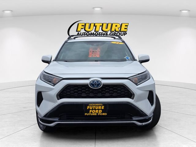 Used 2021 Toyota RAV4 SE w/ Weather & Moonroof Package AWD/4WD image 2
