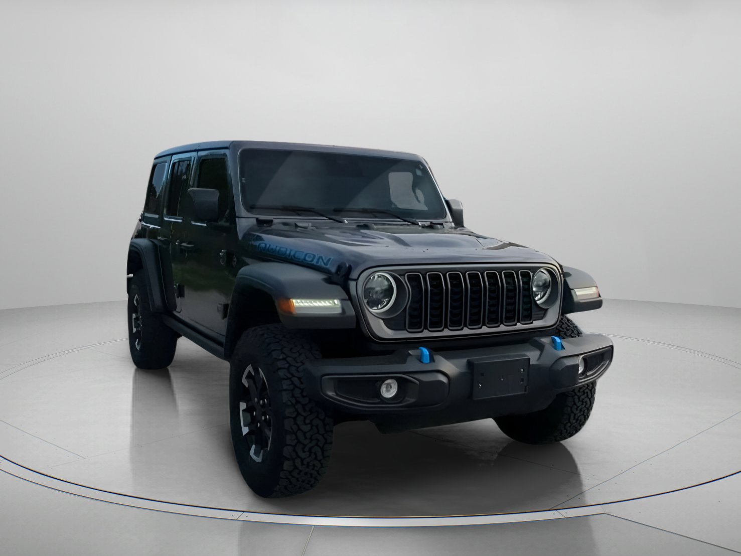 Used 2025 Jeep Wrangler Rubicon w/ Convenience Group image 3
