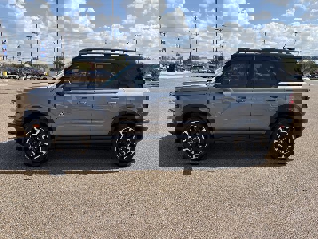 Certified 2023 Ford Bronco Sport Outer Banks w/ Tech Package image 3