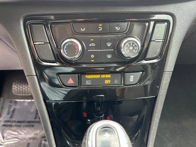 Used 2020 Buick Encore Preferred AWD/4WD image 30