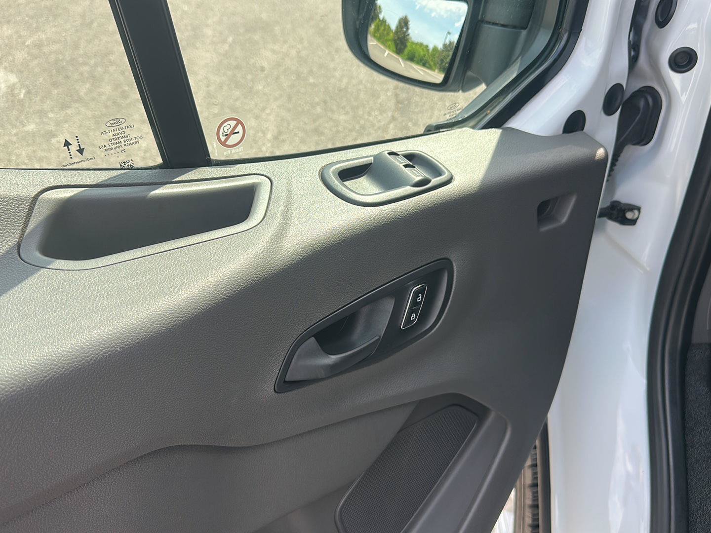Certified 2025 Ford Transit 250 Low Roof w/ Exterior Upgrade Package RWD image 15