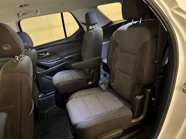 Used 2021 Chevrolet Traverse LT FWD image 30