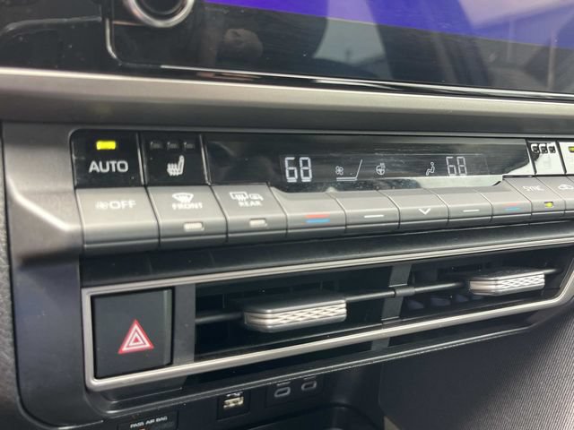 Used 2025 Toyota Camry LE w/ Convenience Package FWD image 38