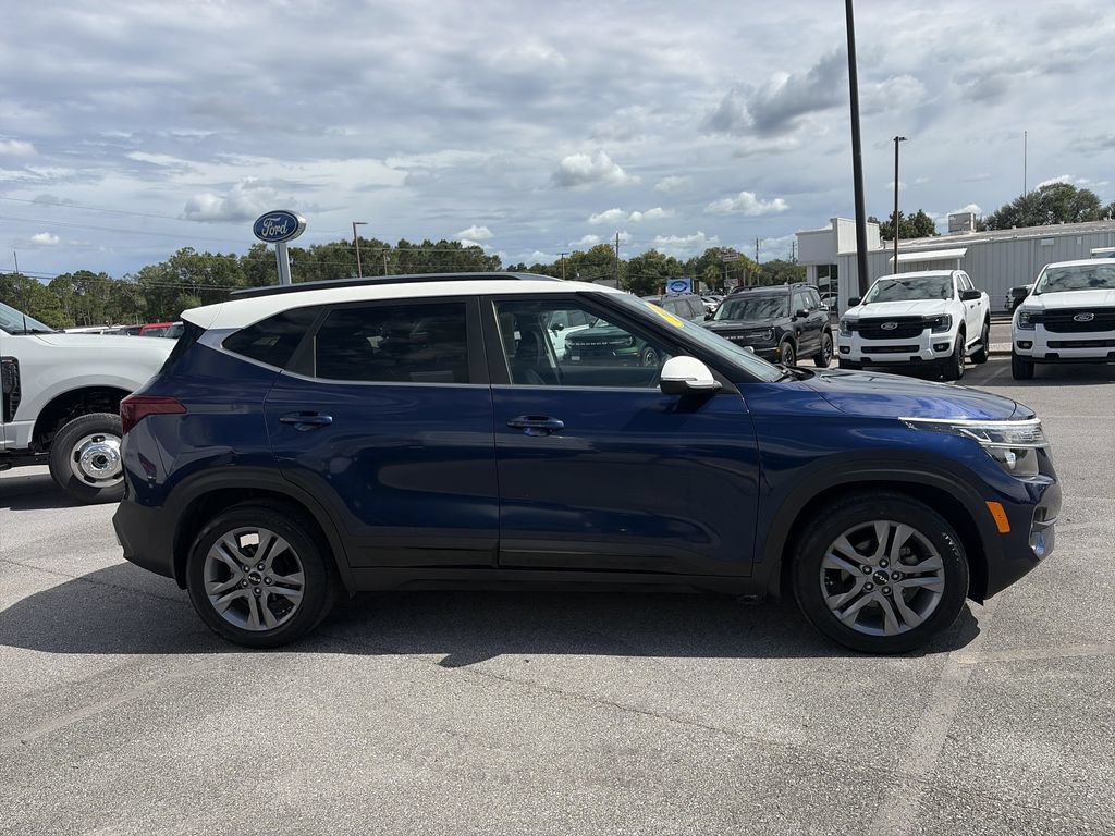 Used 2022 Kia Seltos S FWD image 8