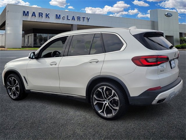 Used 2021 BMW X5 sDrive40i w/ Executive Package 2 image 3