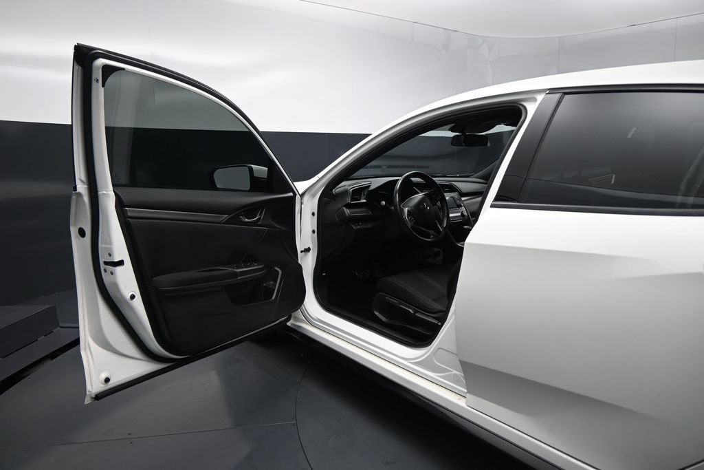 Used 2019 Honda Civic Sport image 8