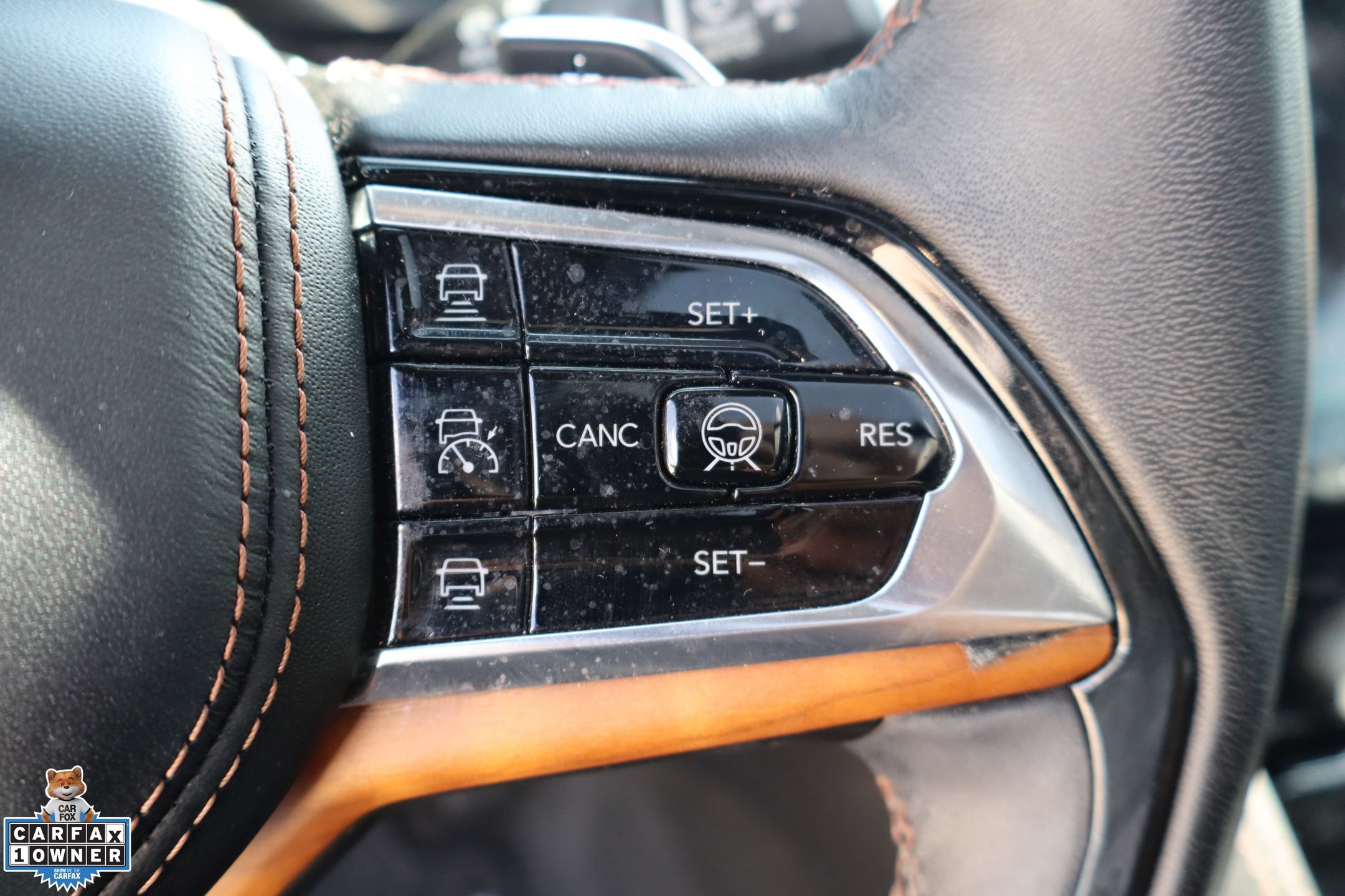Used 2023 Jeep Grand Cherokee L Summit AWD/4WD image 17