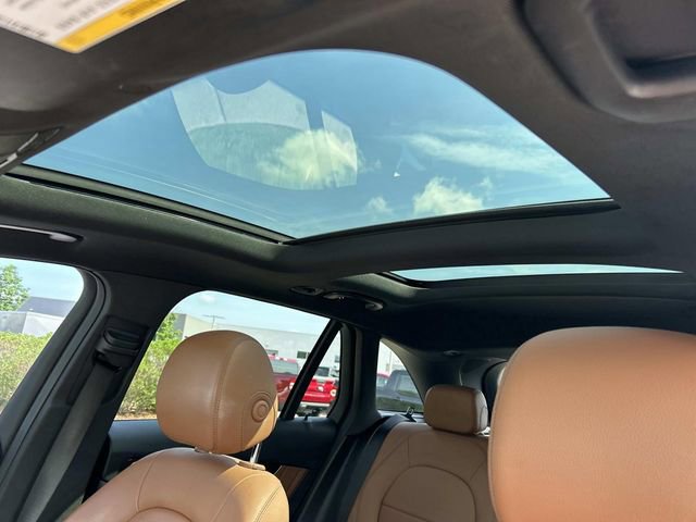 Used 2021 Mercedes-Benz GLC 300 image 33