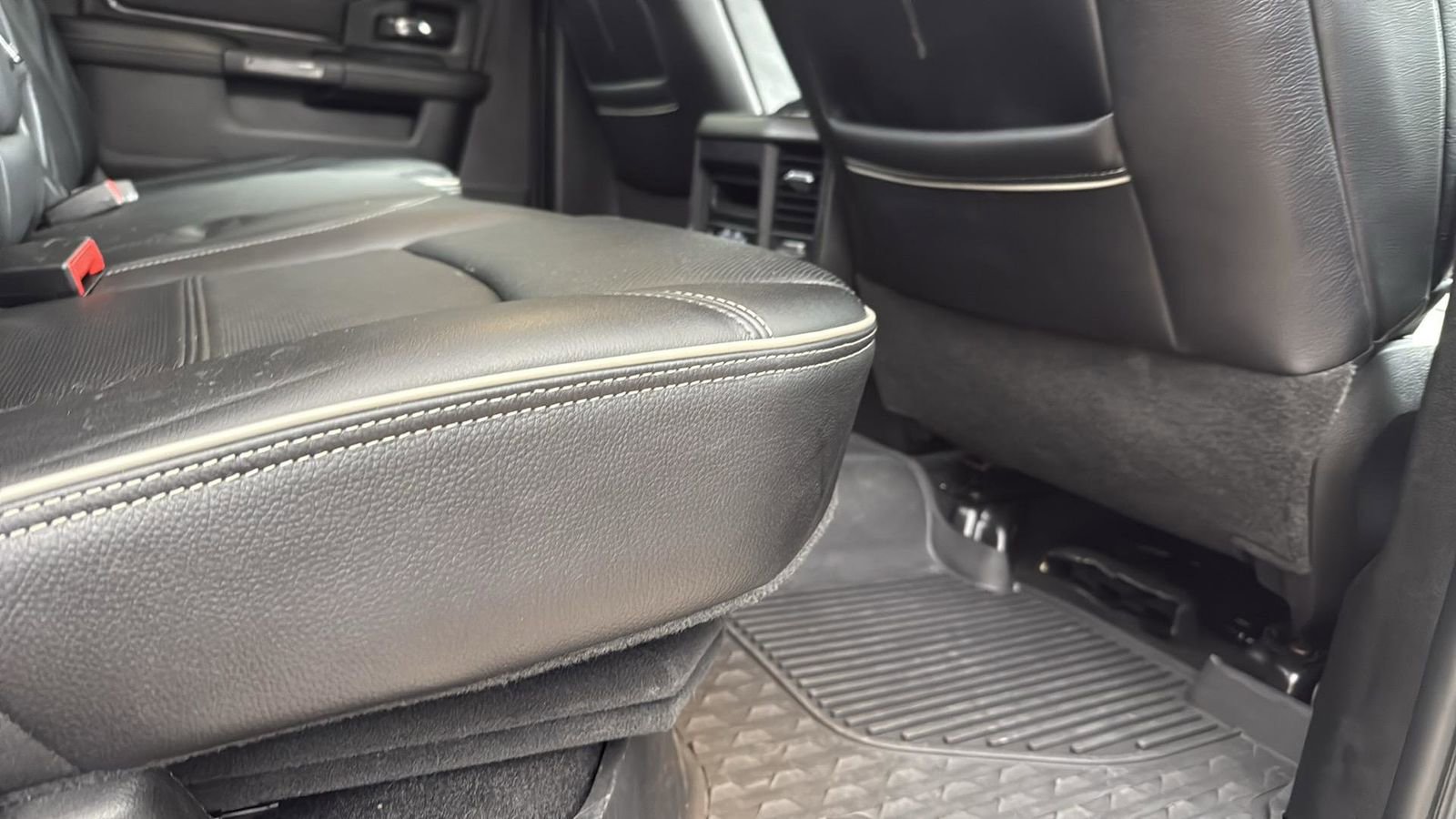 Used 2024 RAM 3500 Limited w/ Night Edition image 27