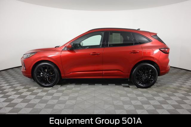 Certified 2023 Ford Escape ST-Line Elite image 2