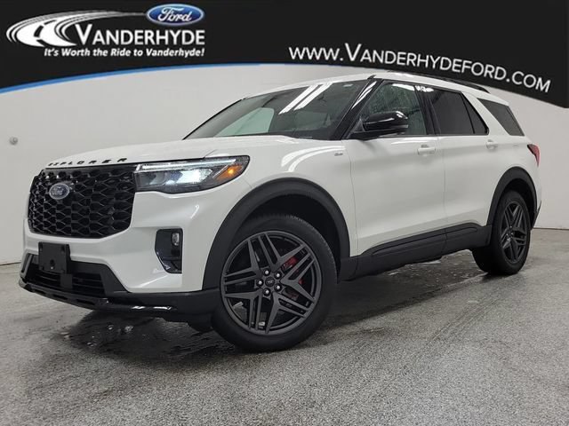 Certified 2025 Ford Explorer ST-Line w/ ST-Line Street Pack AWD/4WD image 1