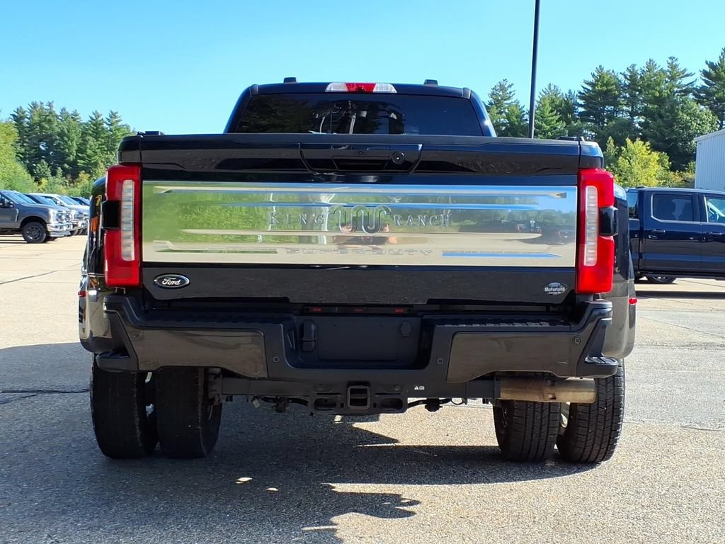 Certified 2025 Ford F350 King Ranch AWD/4WD image 5