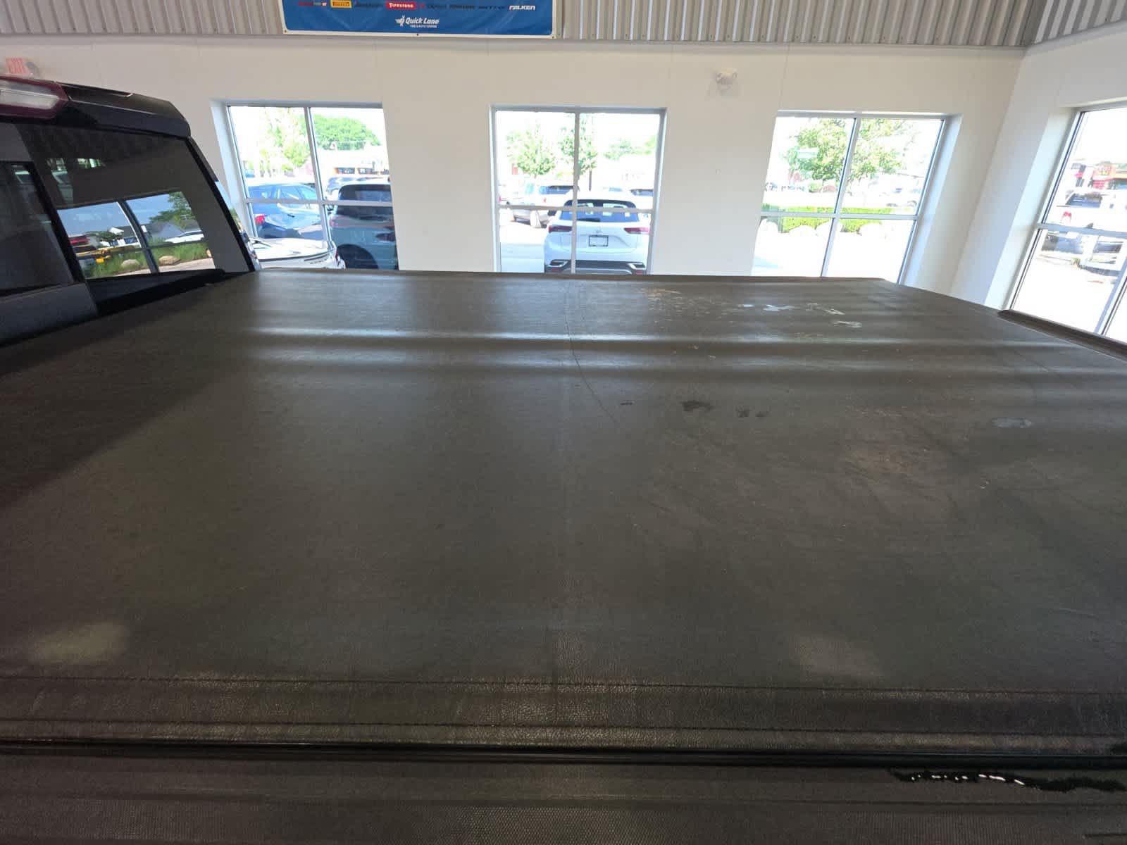 Used 2019 Chevrolet Silverado 1500 High Country AWD/4WD image 36