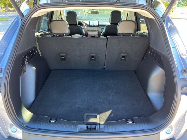 Certified 2022 Ford Escape SEL w/ SEL Stealth AWD Package image 29