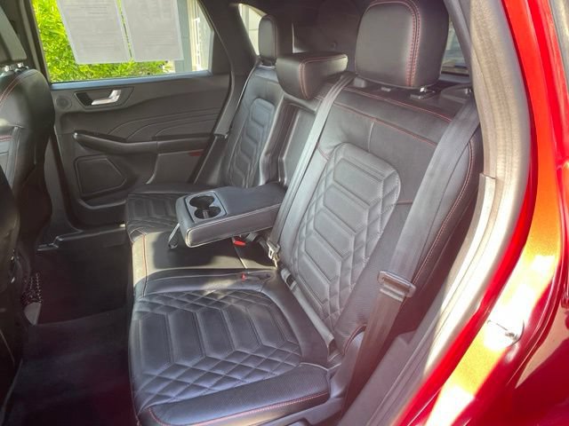 Certified 2023 Ford Escape ST-Line Elite w/ Premium Technology Package AWD/4WD image 38