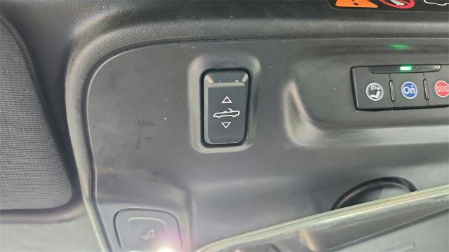 Used 2023 Chevrolet Camaro LT image 20