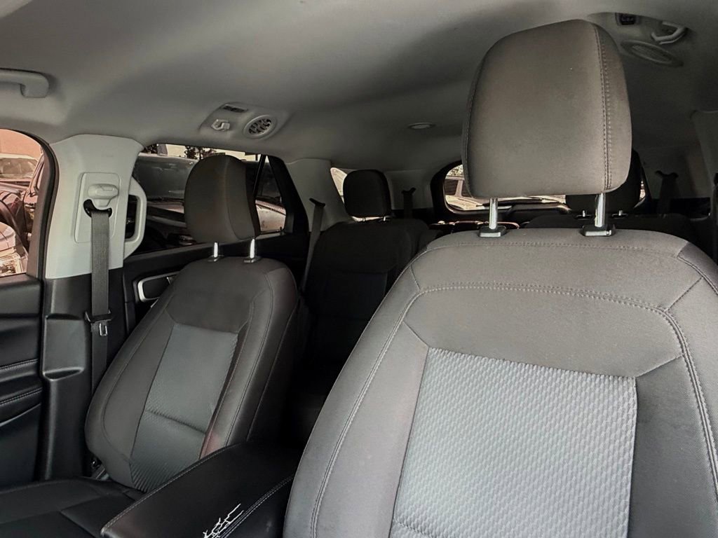 Certified 2022 Ford Explorer XLT RWD image 17