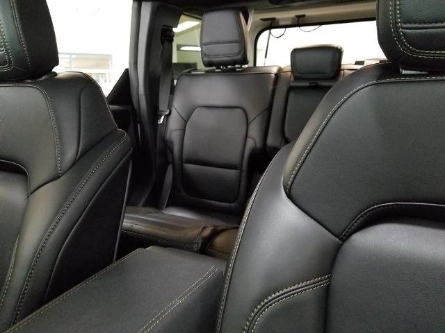Certified 2025 Ford Bronco Badlands AWD/4WD image 19