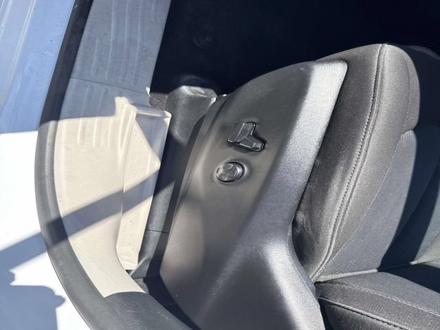Used 2023 Chrysler Voyager LX FWD image 20