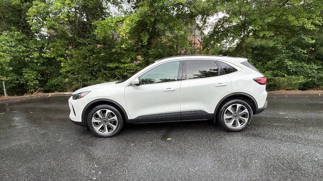 Certified 2024 Ford Escape Platinum AWD/4WD image 4