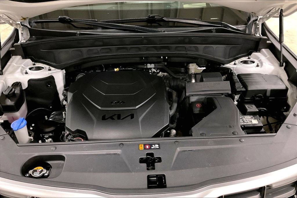 Used 2024 Kia Telluride SX Prestige image 12