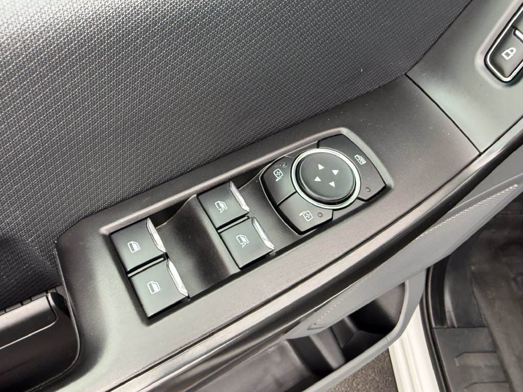 Certified 2023 Ford F150 Lightning Pro AWD/4WD image 13