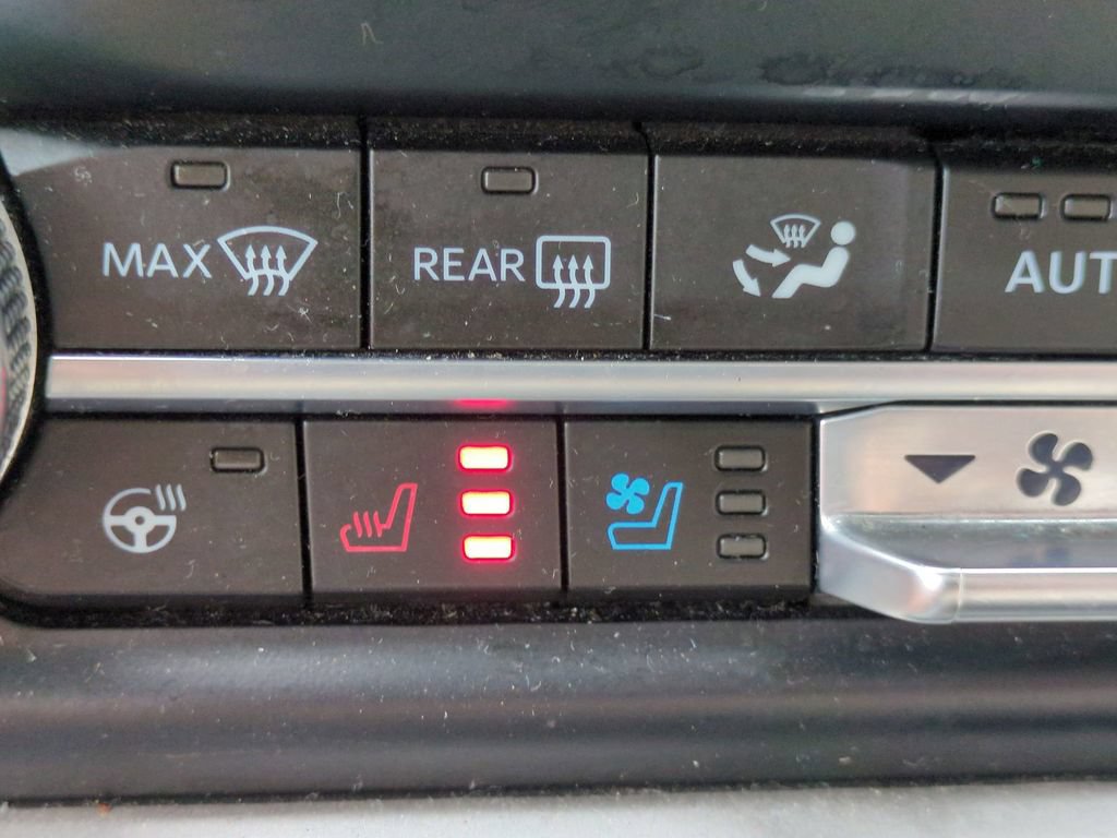 Certified 2024 Ford Expedition Max Limited RWD image 27