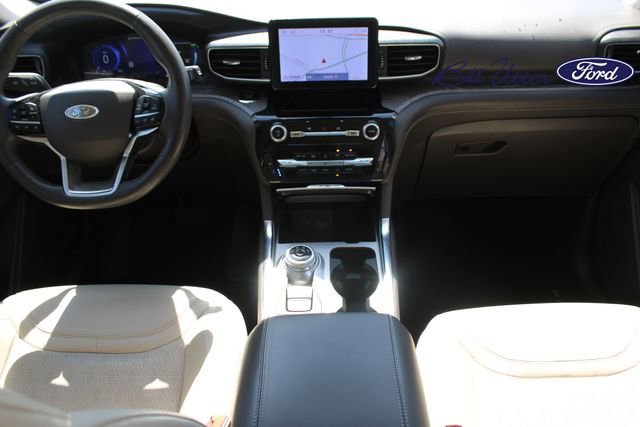 Certified 2022 Ford Explorer Platinum image 17