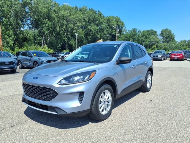 Certified 2022 Ford Escape SE w/ Convenience Package AWD/4WD image 3
