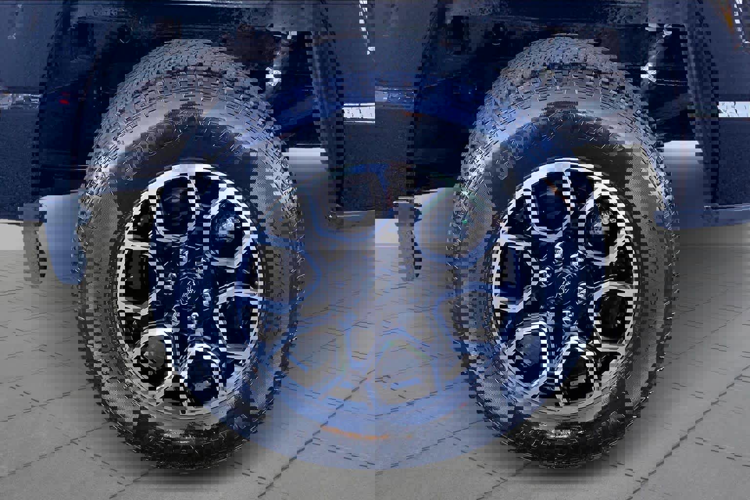 Certified 2022 Ford F150 XLT w/ Equipment Group 302A High image 11