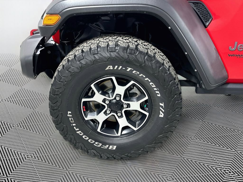 Used 2022 Jeep Wrangler Unlimited Rubicon w/ Cold Weather Group AWD/4WD image 27
