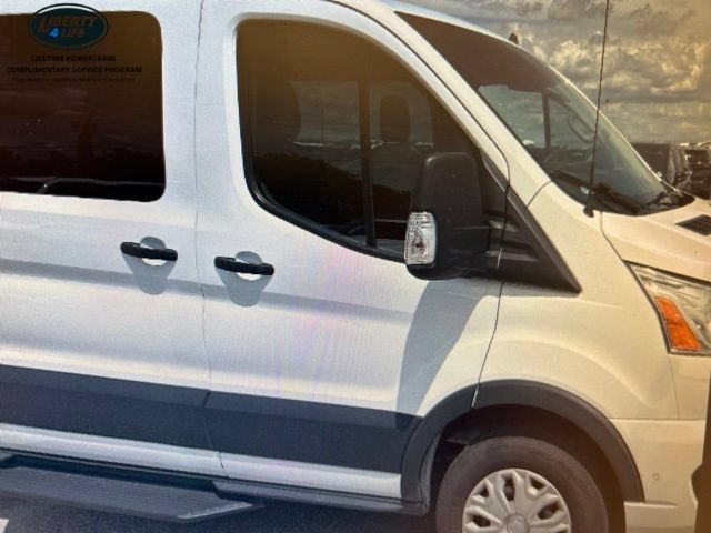 Certified 2022 Ford Transit 350 XLT RWD image 9