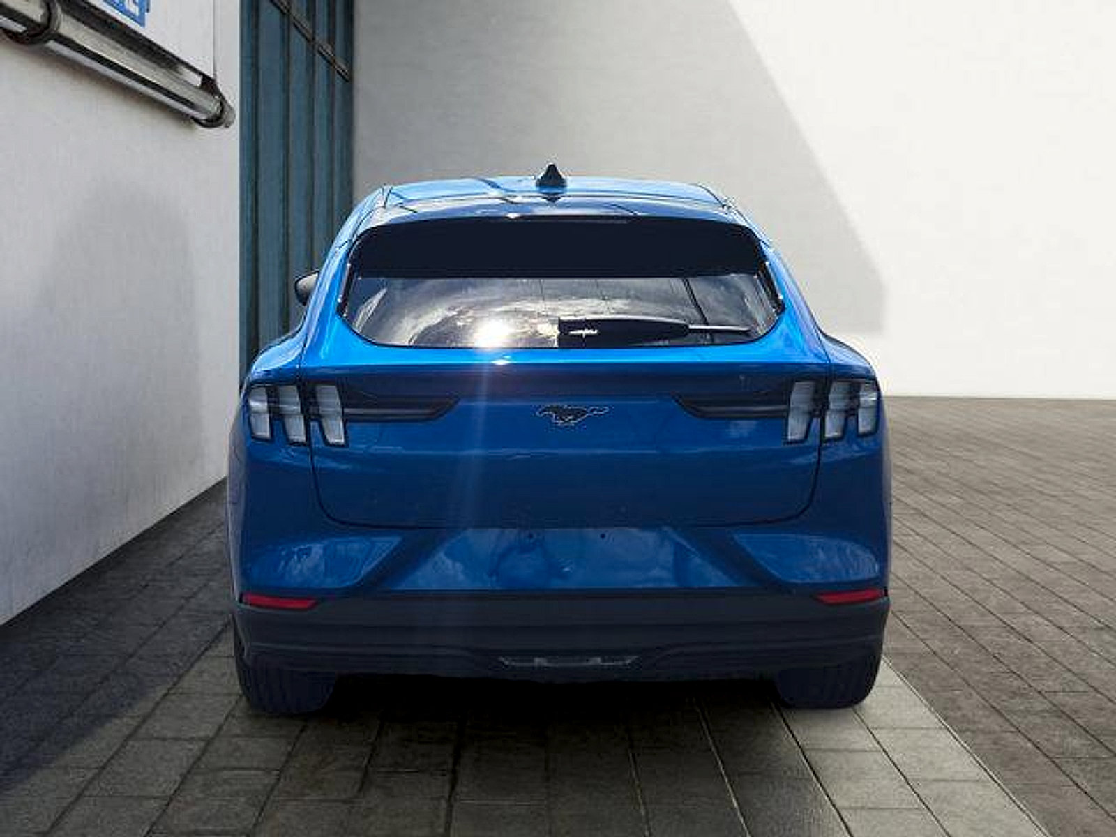 Certified 2025 Ford Mustang Mach-E Premium AWD/4WD image 4