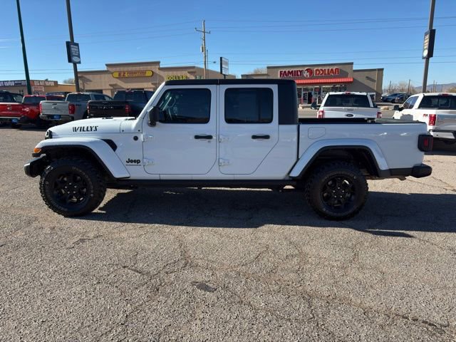 Used 2023 Jeep Gladiator Willys image 2