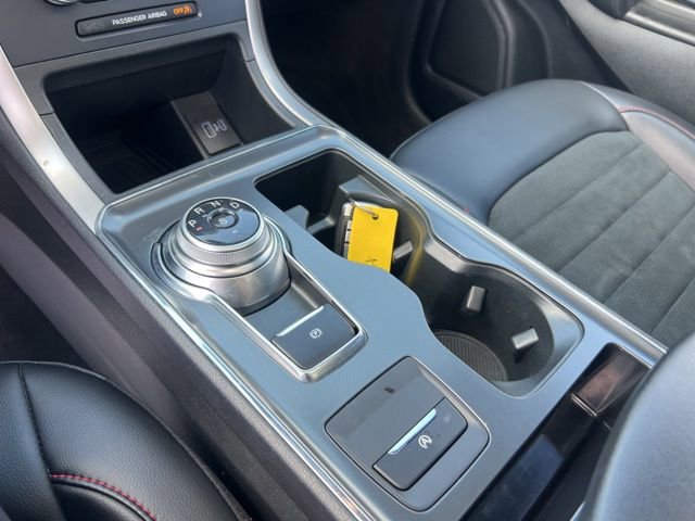 Certified 2023 Ford Edge ST-Line image 17