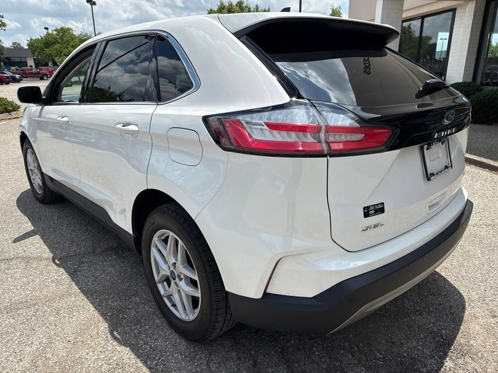 Certified 2022 Ford Edge SEL w/ Convenience Package AWD/4WD image 10