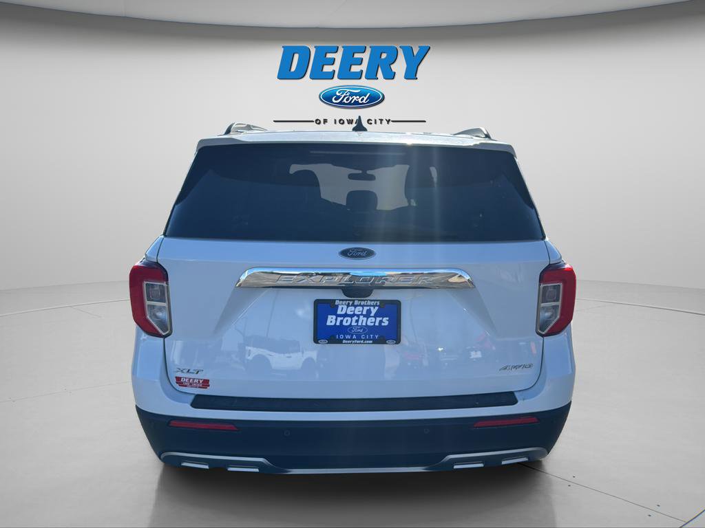 Certified 2023 Ford Explorer XLT w/ Equipment Group 202A image 8