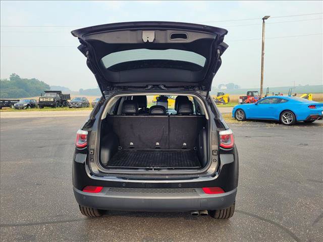 Used 2019 Jeep Compass High Altitude AWD/4WD image 7