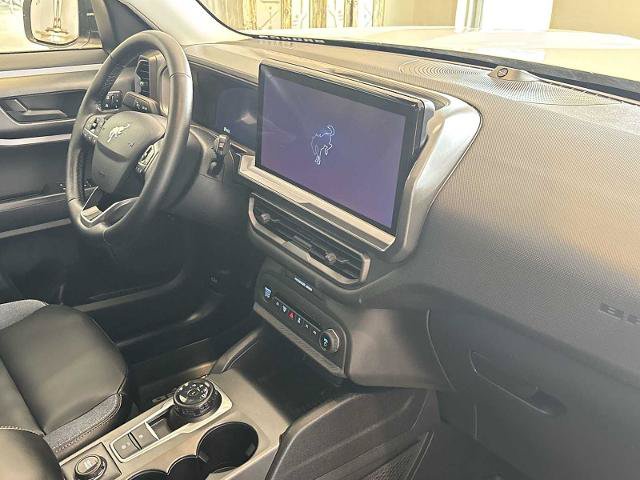Certified 2025 Ford Bronco Sport Outer Banks w/ Outer Banks Tech Package+ AWD/4WD image 29