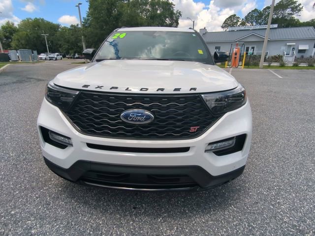 Certified 2024 Ford Explorer ST w/ Equipment Group 401A AWD/4WD image 10