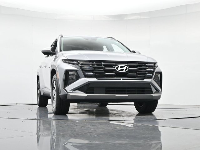 Used 2025 Hyundai Tucson Blue AWD/4WD image 35