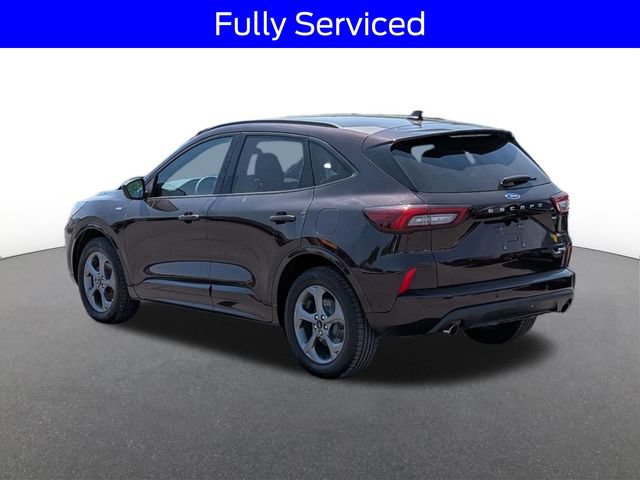 Certified 2023 Ford Escape ST-Line w/ Tech Pack #1 AWD/4WD image 4