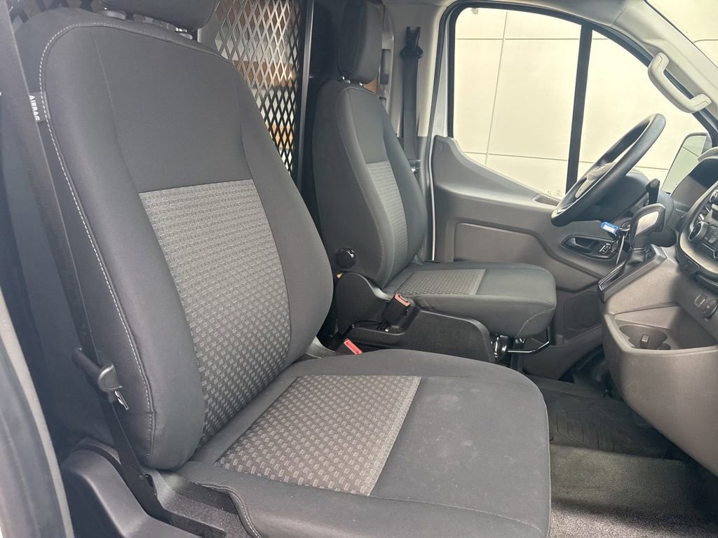 Certified 2024 Ford Transit 250 Low Roof w/ Exterior Upgrade Package image 35