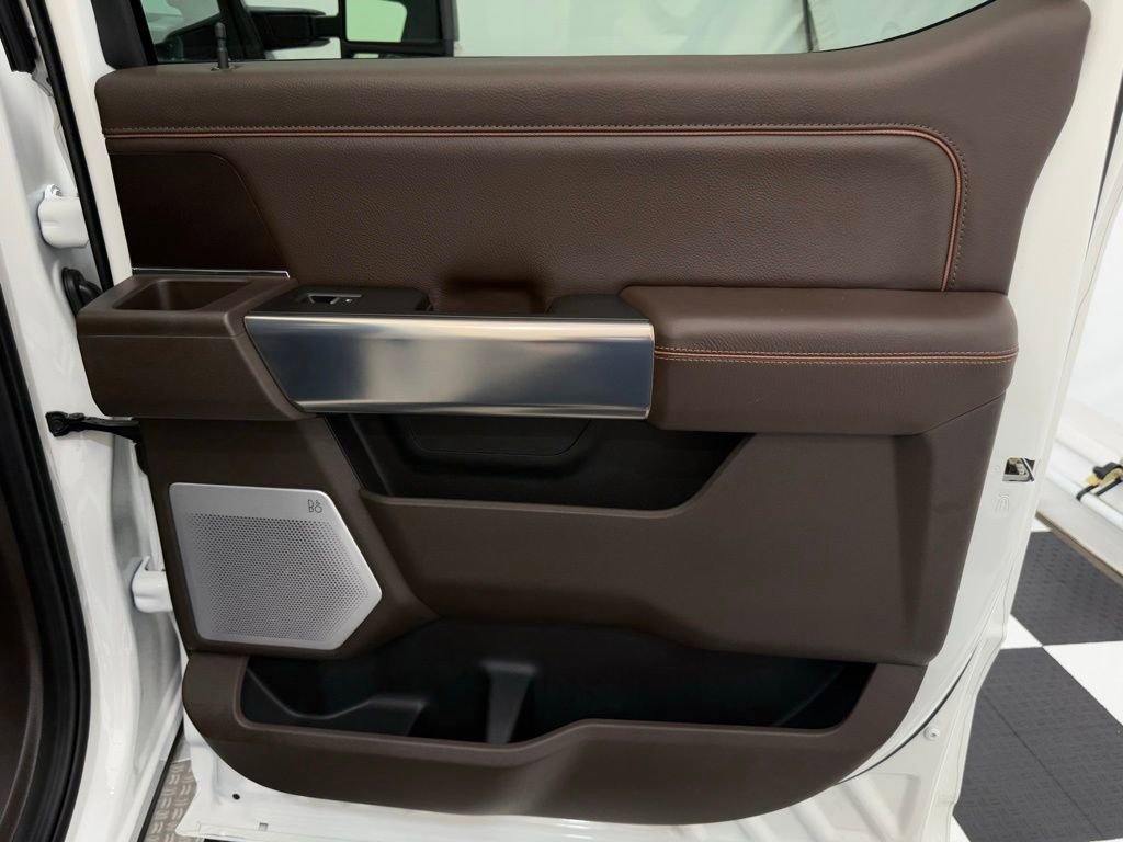 Certified 2025 Ford F450 King Ranch image 22
