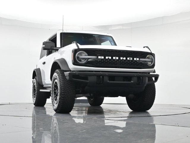 Certified 2023 Ford Bronco Wildtrak AWD/4WD image 38