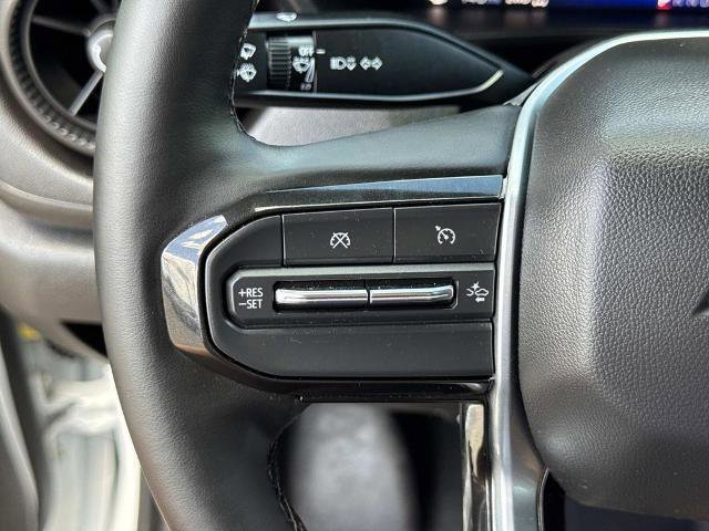 Used 2025 Chevrolet Colorado Trail Boss w/ Midnight Edition image 10