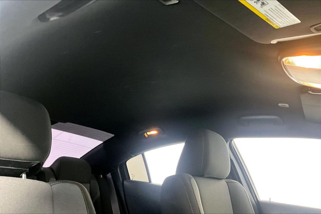 Used 2020 Dodge Charger SXT RWD image 22