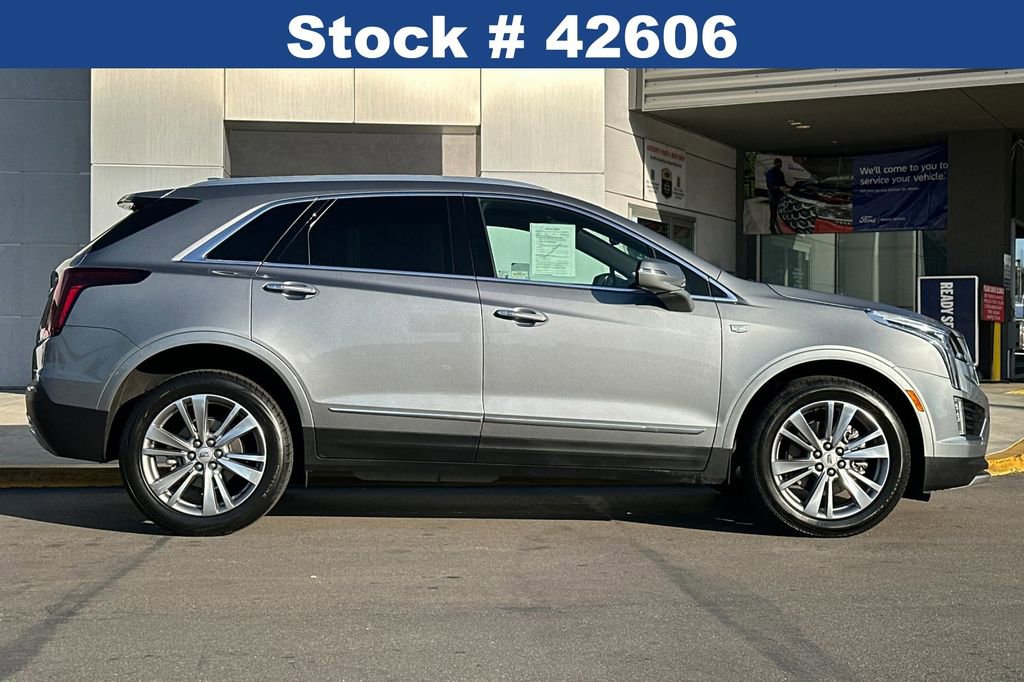 Used 2024 Cadillac XT5 Premium Luxury image 4