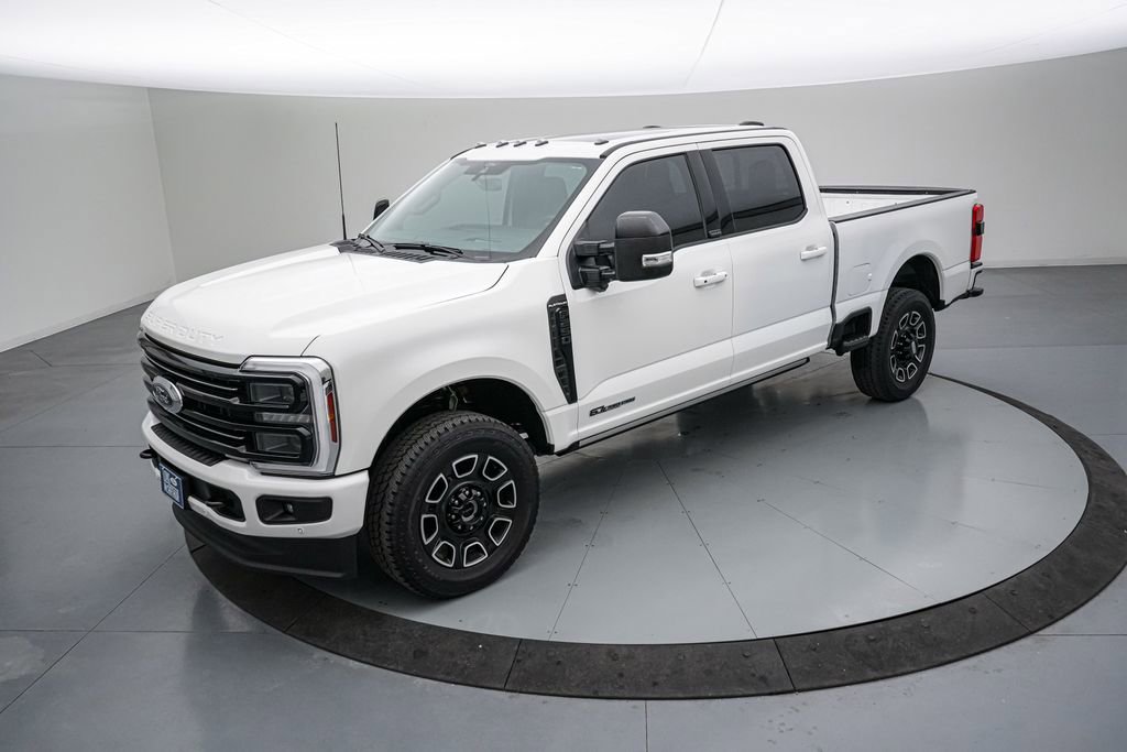 Certified 2025 Ford F250 Platinum AWD/4WD image 10