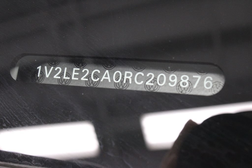 Used 2024 Volkswagen Atlas Cross Sport SE AWD/4WD image 32